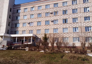 Чиновники ищут замену незаменимому детскому хирургу в Костроме
