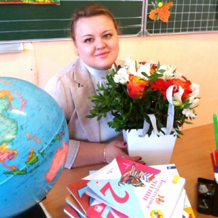 Хотят сжить со свету: костромская учительница год борется с системой