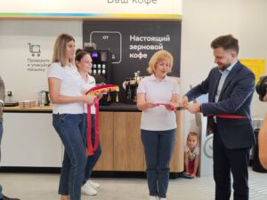Биометрия и пункт выдачи: Сбер открыл отделение нового поколения в Костроме