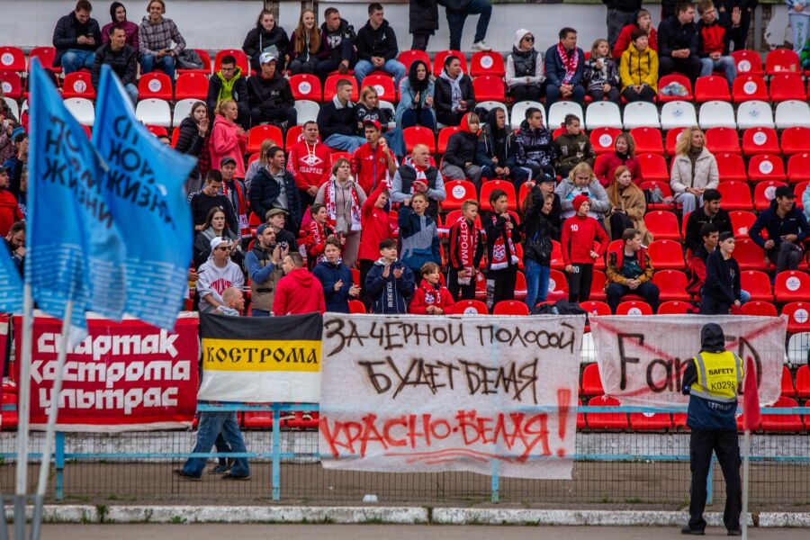 Точно не скучная игра: костромской «Спартак» провел очередной домашний матч