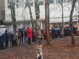 Полиция раскрыла причину очередей в костромском МФЦ: взятки