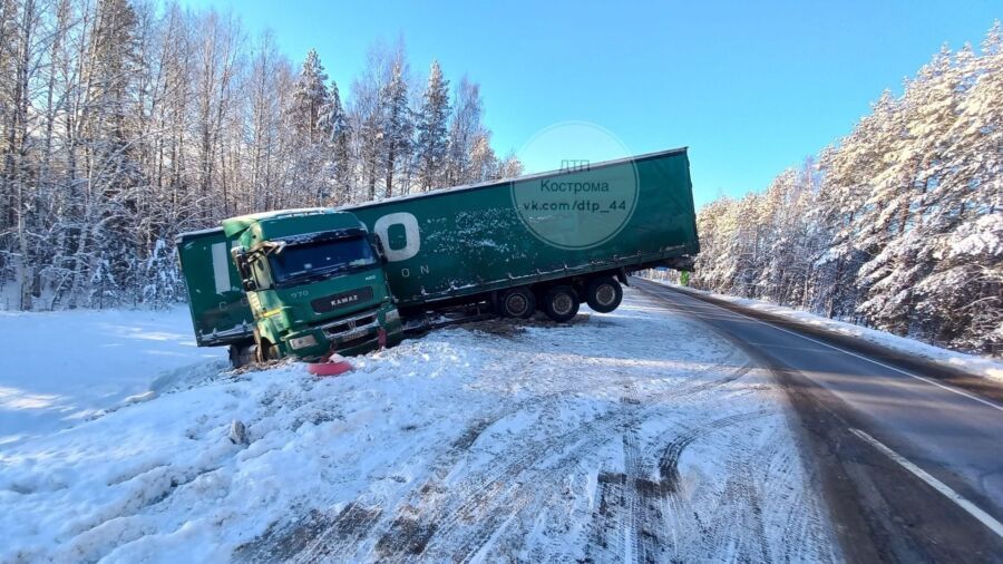 Замерзших водителей будут спасать на костромских трассах