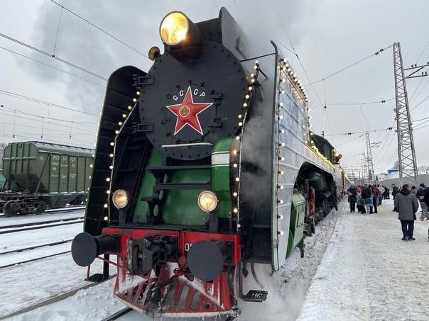 Дед Мороз вернулся в Кострому после вкусных салатиков