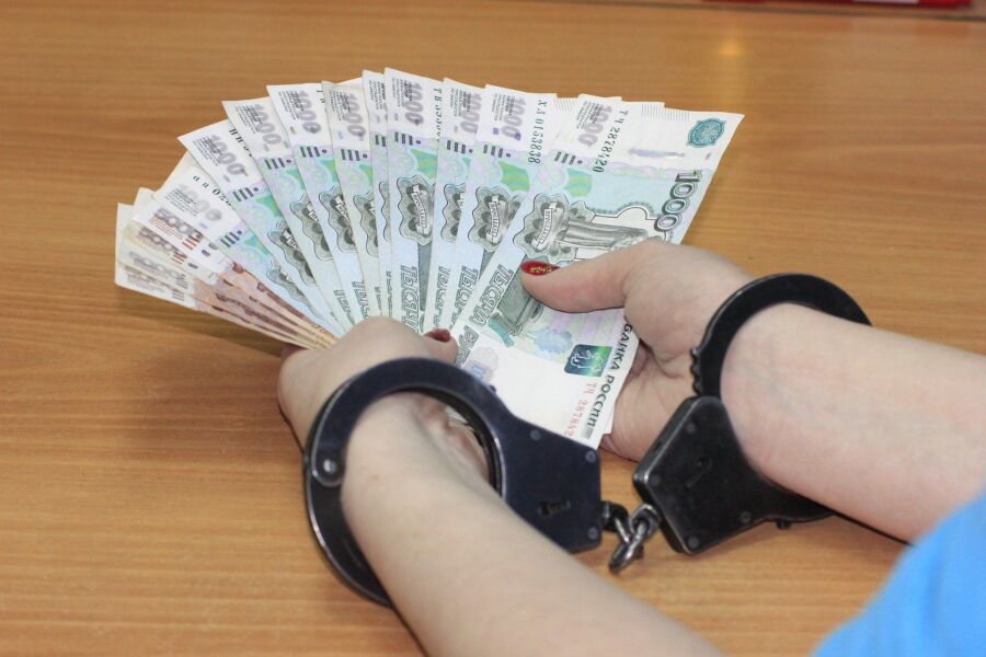 Наворовались: в Костромской области возбудили десятки уголовных дел против коррупционеров