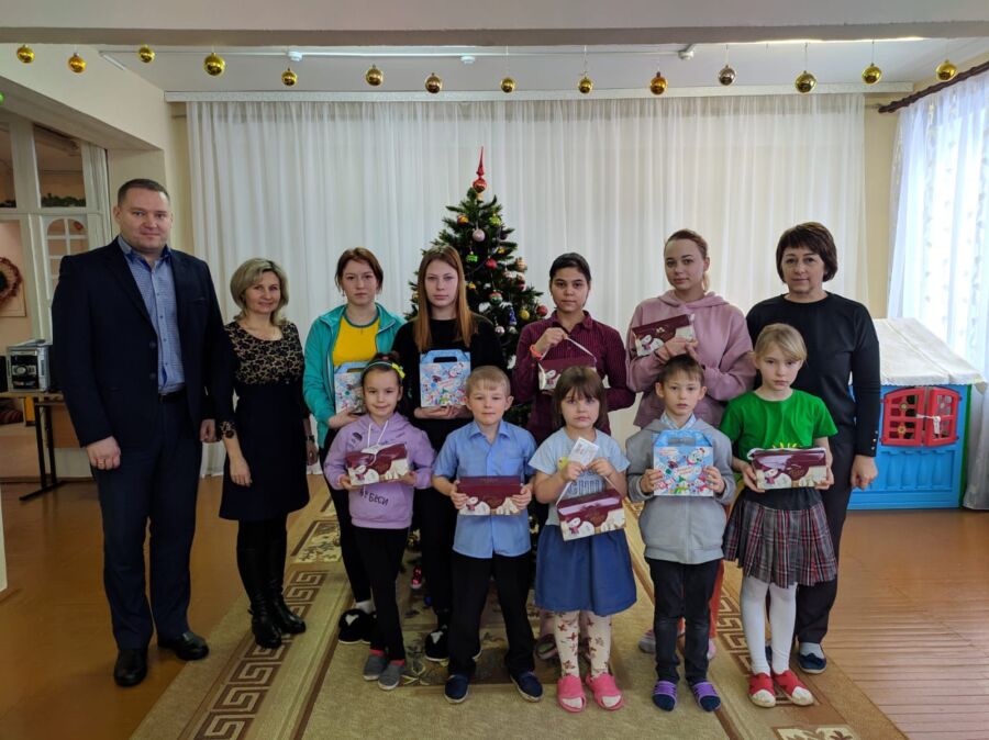 Профсоюз Костромаэнерго порадовал воспитанников детского социального реабилитационного учреждения
