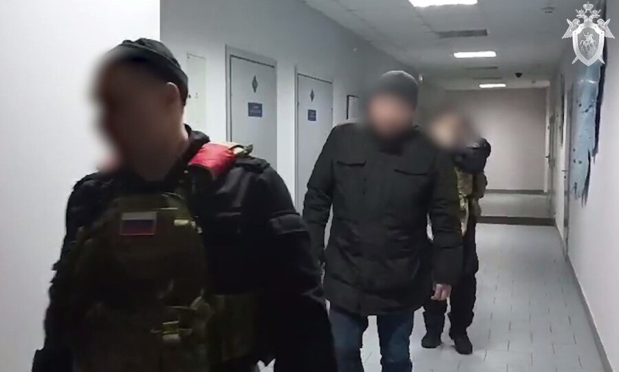 Появилось видео задержания подозреваемого во взятке главы Мантурова