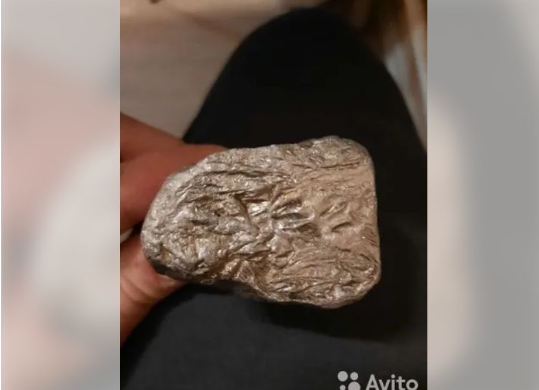 Метеорит по цене однушки появился в Костроме