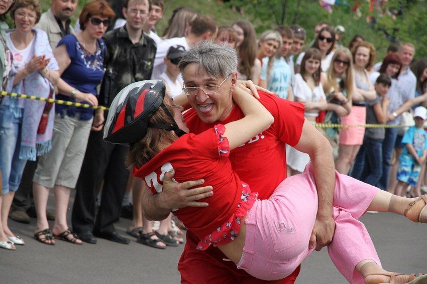 Чемпионат по переноске своих и чужих жен пройдет в День города в Костроме