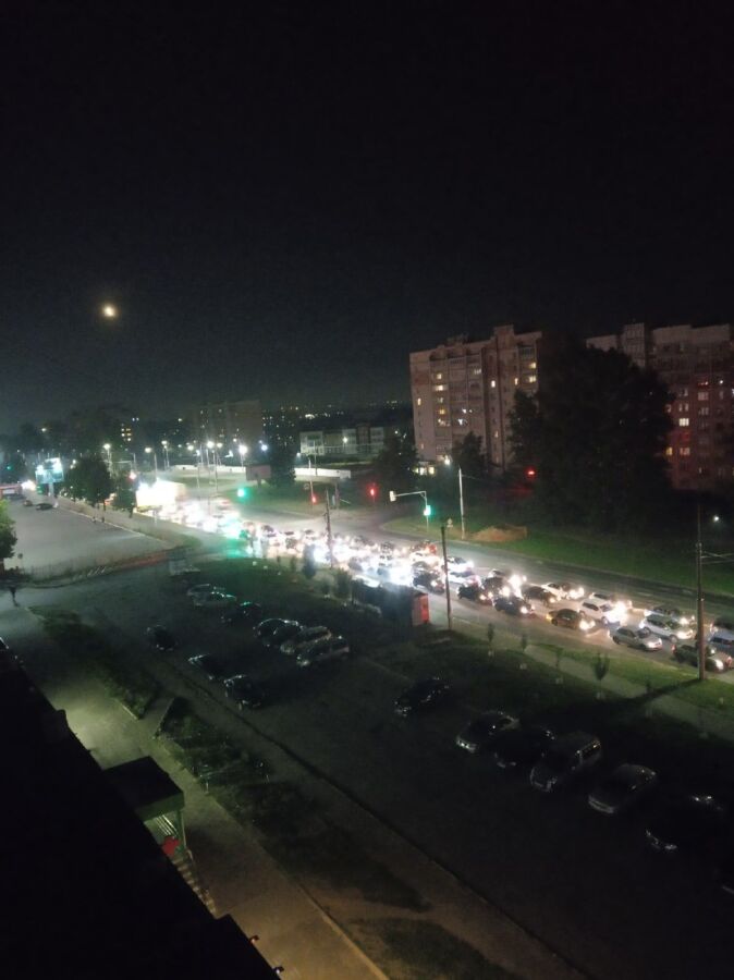 Кострома встала в огромную пробку после фестиваля фейерверков в Костроме