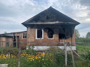 Еще одна женщина погибла во время пожара в Костромской области