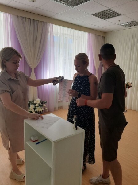 Звезда костромского ТВ вышла замуж