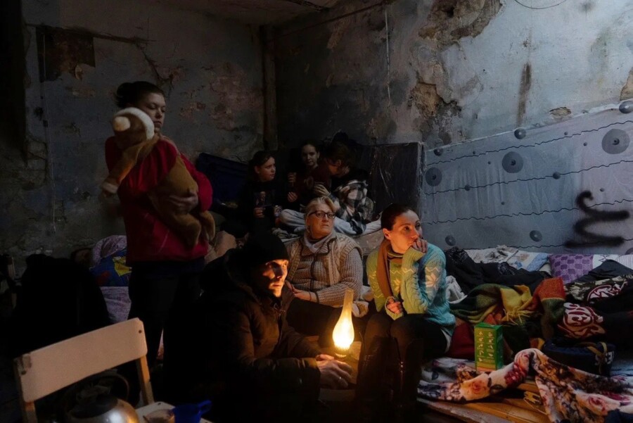 «Выбежали из подвала, когда шел бой»: жительница Мариуполя рассказала как переехала в Кострому
