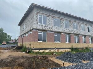 Строили-строили: скандальную костромскую школу не могут сдать уже 5 лет