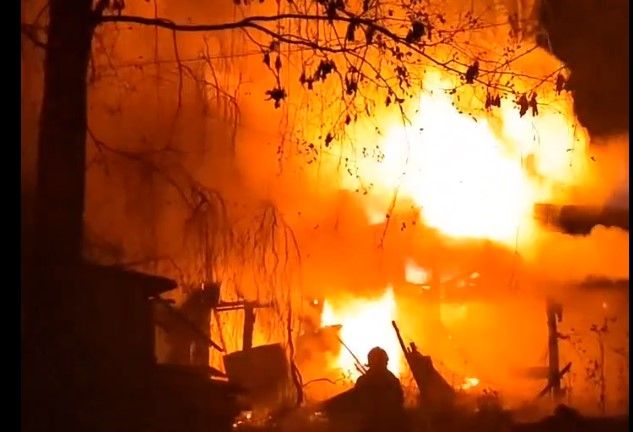 Дым на весь центр: что так сильно горело в Костроме