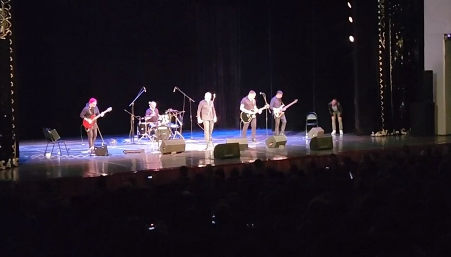 Известная рок-группа бесплатно выступила для мобилизованных в Костроме