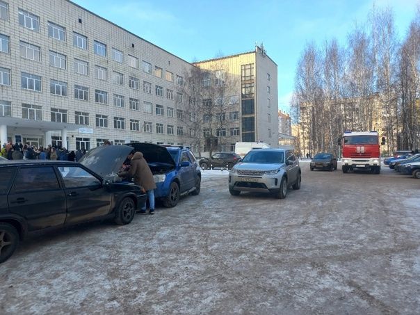 Жилой дом эвакуировали в Костроме из-за угрозы взрыва