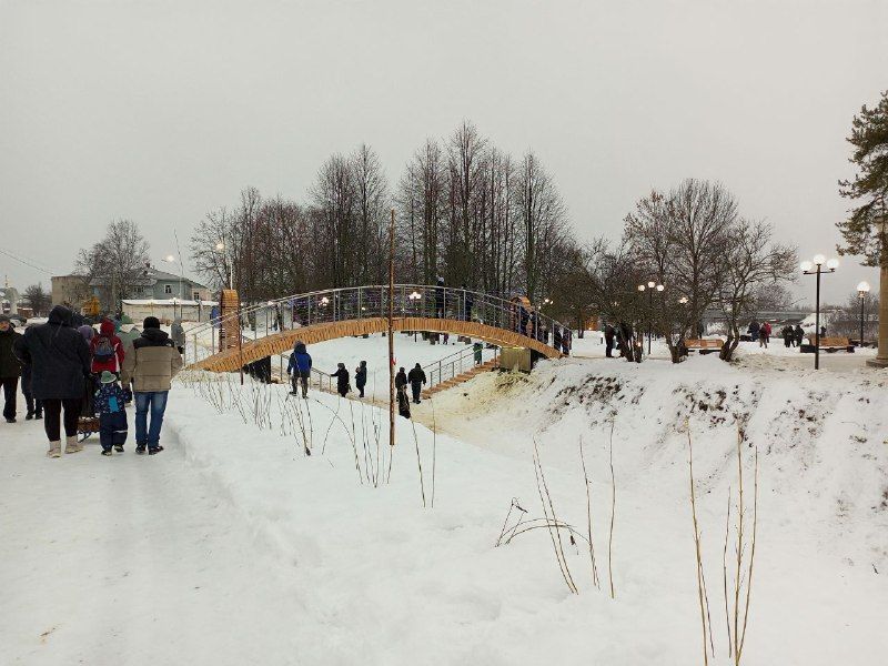 Амфитеатр со сценой: элитный парк открылся под Костромой