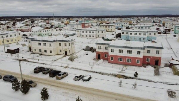 У застройщиков поселка Первый арестовали имущество почти на 300 миллионов рублей