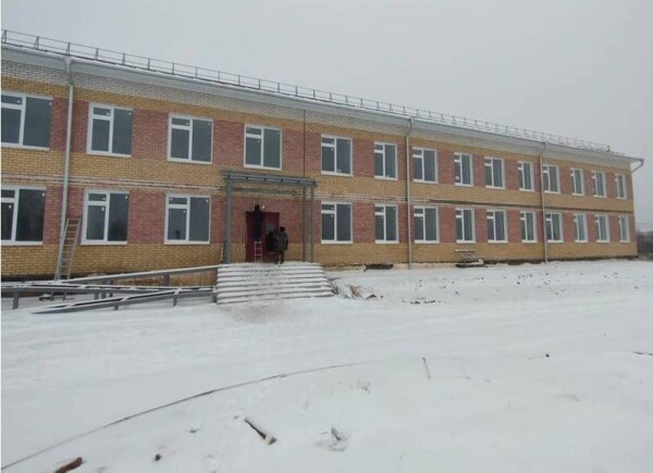 Шестой год пошел: проклятье покинуло новую школу в Костромской области