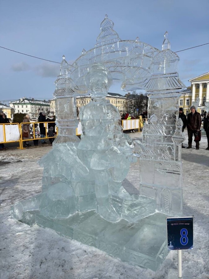 Красота: победителей фестиваля ледовых скульптур объявили в Костроме