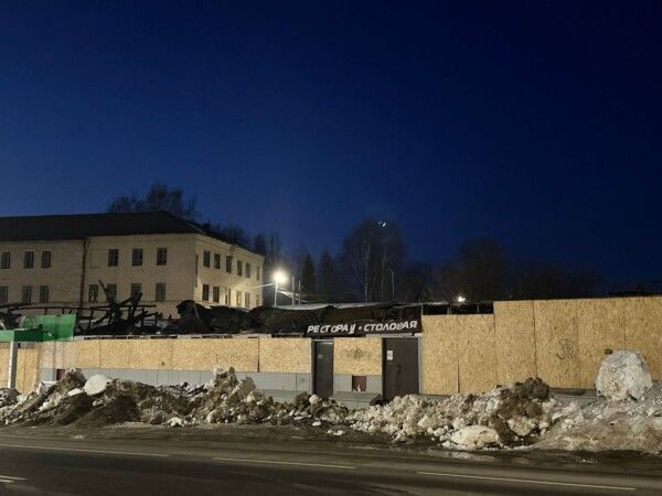 Ночной клуб «Полигон» в Костроме начали сносить: что за забором?