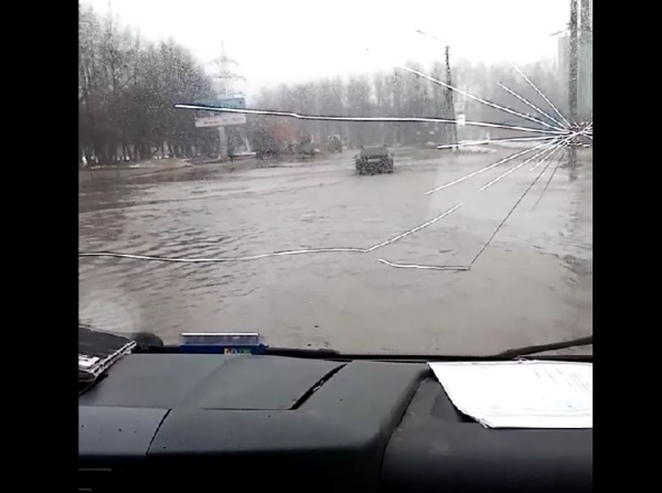 Достаем весла: улица Димитрова затонула в Костроме
