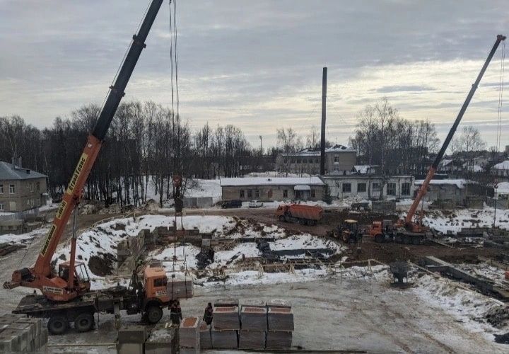 Ждем: важный корпус детской больницы в Костроме пообещали достроить