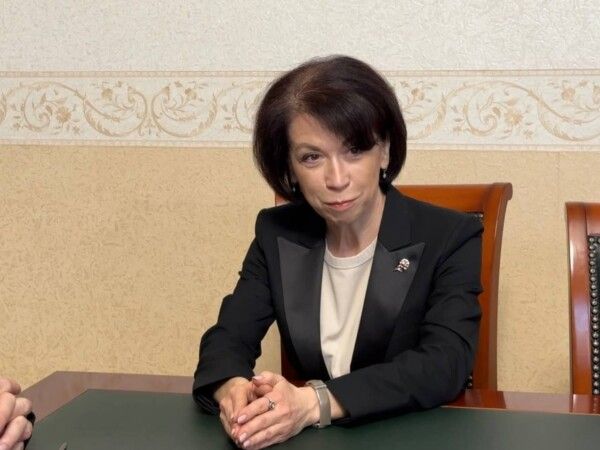 Симпатичная брюнетка стала главой управления Минюста в Костромской области