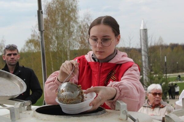 Накормят солдатской кашей и покажут кино: как пройдет День Победы в Костроме