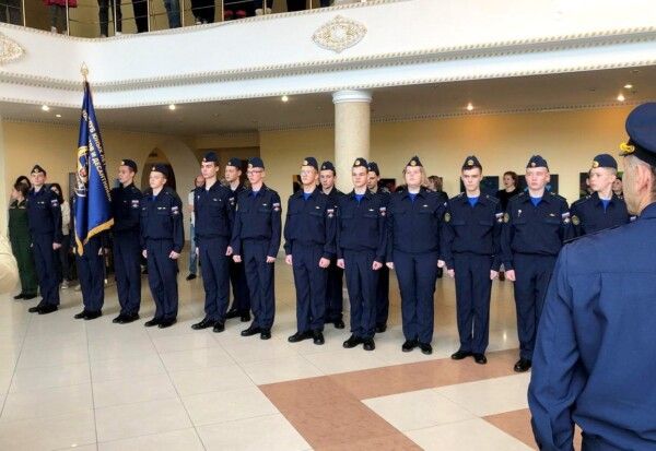 Власти нашли помещение для обучения костромичей строевому шагу