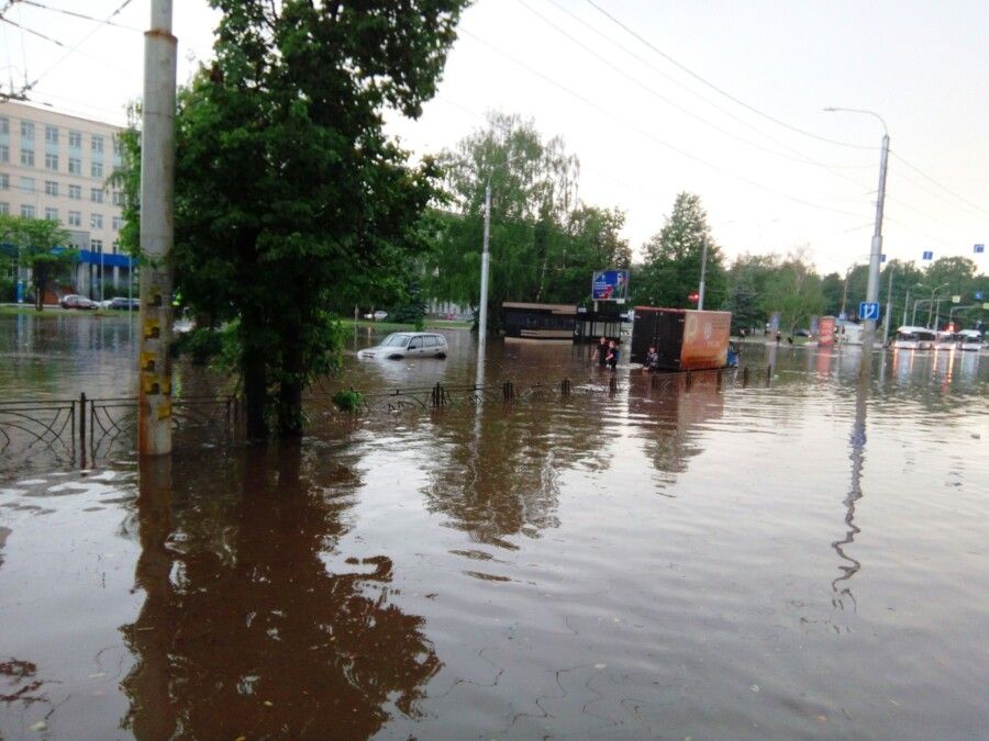 Потоп, град, смерч: погодный апокалипсис настиг Кострому