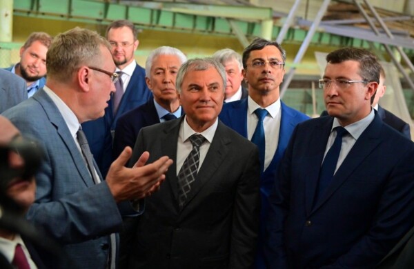 Доступные цены: Вячеслав Володин призвал развивать речной транспорт по Волге