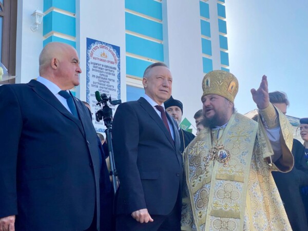 Вслед за Патриархом Кириллом в Кострому приехал губернатор Санкт-Петербурга
