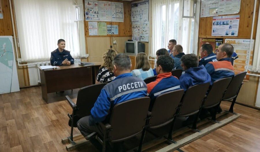 В «Костромаэнерго» состоялся декадник безопасности дорожного движения