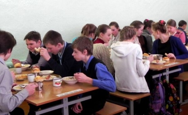 Еду в костромских школьных столовых хотят сделать ещё вкуснее