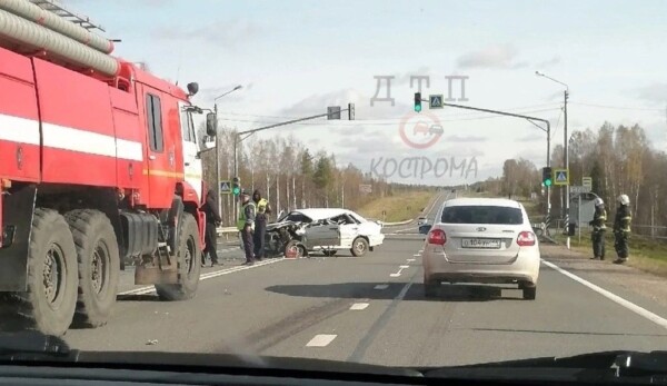 Проклятое место: вторая страшная авария с фурой произошла под Костромой