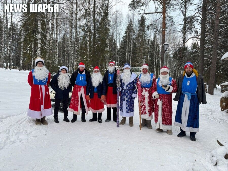 Орда Дедов Морозов пробежалась по костромскому городу