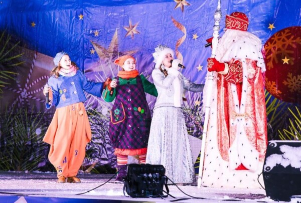 Российский Дед Мороз сегодня в Костроме: где его можно встретить
