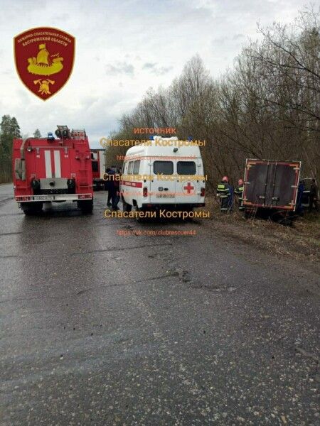 Водитель погиб на ровном месте трассы в Костромской области