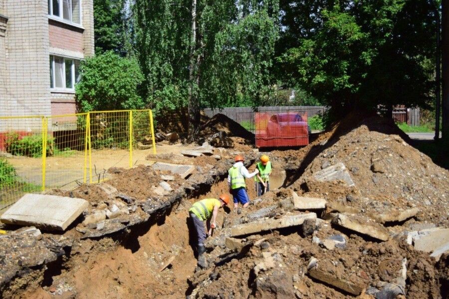 Названа дата возрождения ремонта дырявых труб в Костроме