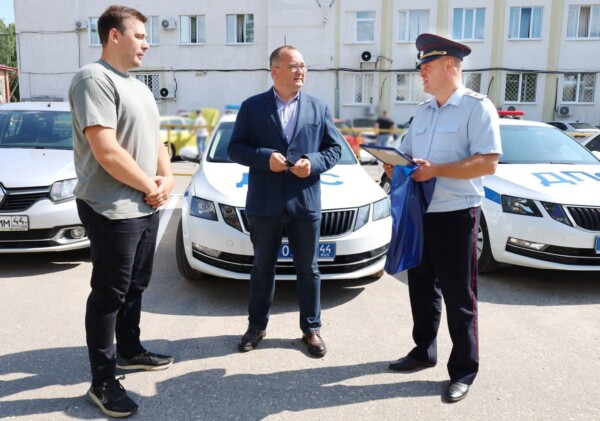 Непопулярные маршруты у Ипатьевского монастыря помогли костромичу догнать лихача