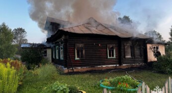 Тушили больше 5 часов: в Костромской области загорелось административное здание