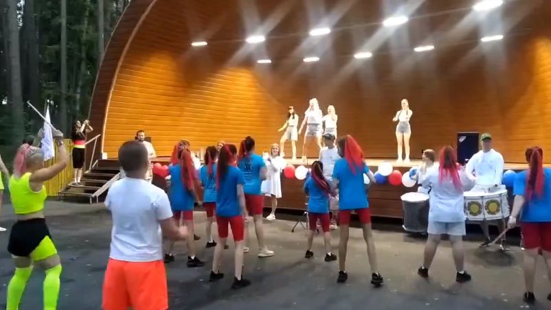 «Джемы проводятся для личного удовольствия исполнителей»: костромичам объяснили, почему в парках бардак