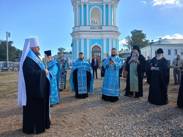 В Костроме дали старт строительству еще одного собора кремля