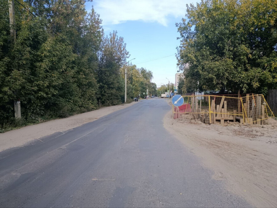 В Костроме начинают асфальтировать участок важной улицы: как будем объезжать