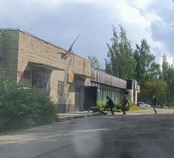 Костромские силовики задержали продавцов персональных данных