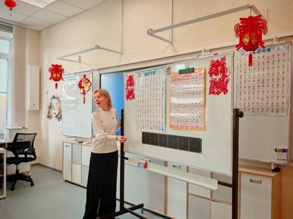 Детей начали учить китайскому языку в Костроме с 1 класса