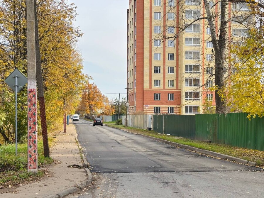 Чиновники отчитались о ремонте дорог в Костроме, а сами их не отремонтировали