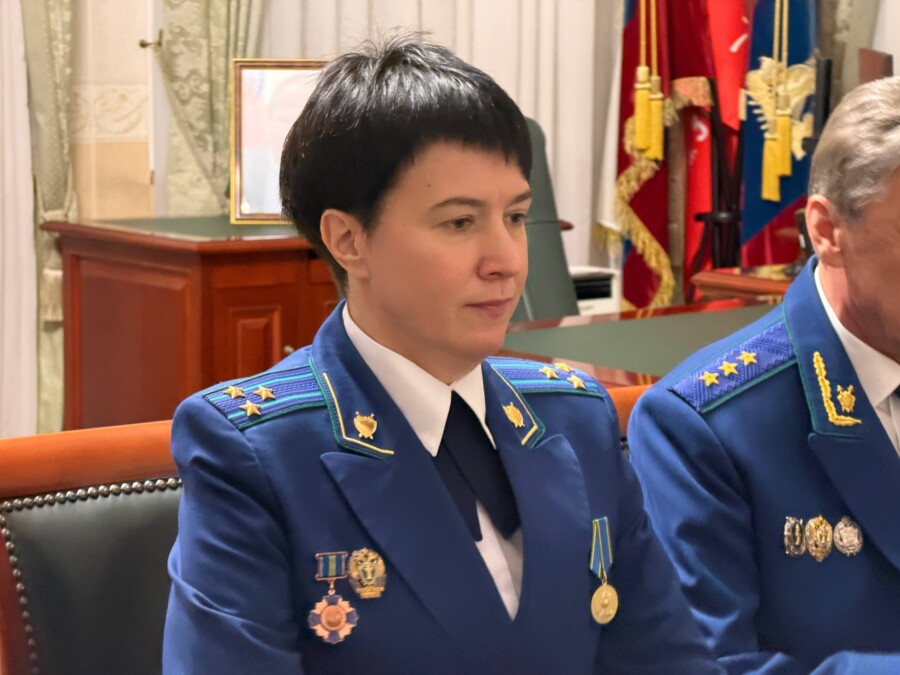 Новым прокурором Костромской области стала жгучая брюнетка из Рязани