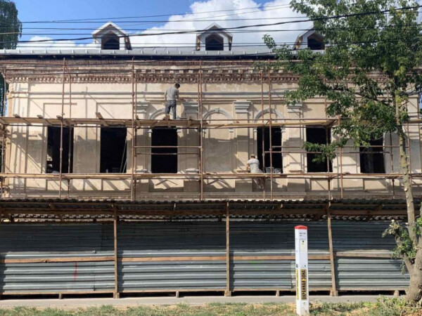 Инвесторов ищут в Костроме для превращения развалюх в хоромы